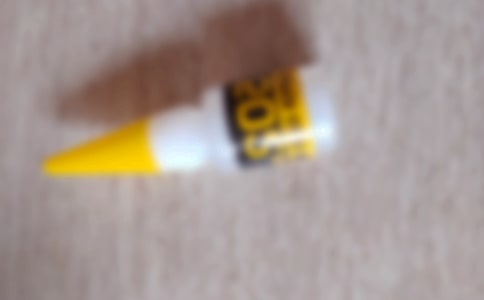 胶水给我一个深刻的教训作文